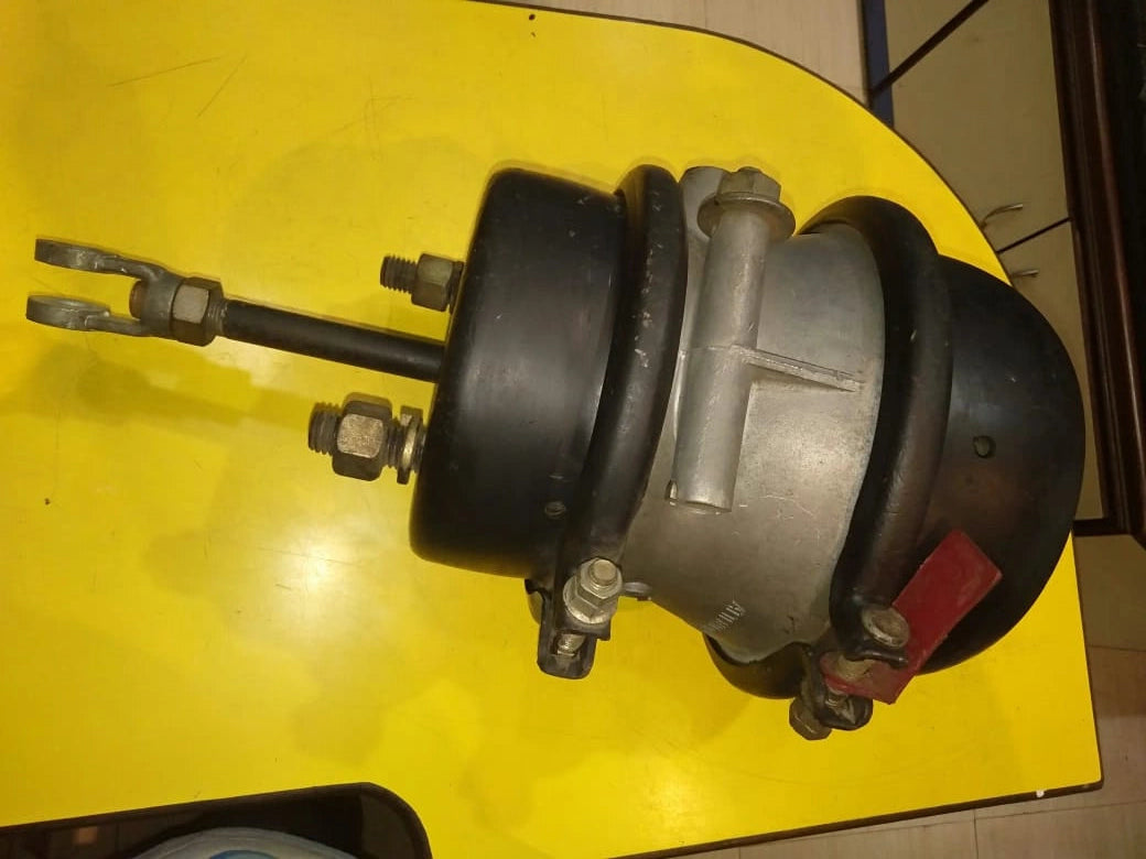 Universal Commercial Vehicle Brake Booster for Kolkata Fleets & International Distribution
Enhance the braking performance and safety of your commercial vehicle fleet in Kolkata with this superior-grade Universal Brake Booster. Designed for compatibility with a wide array of leading manufacturers including Tata, Ashok Leyland, Bharat Benz, Mahindra, MAN, Volvo, and Eicher models utilizing 24/30 braking systems and Wabco brake boosters. Its universal design makes it an excellent product for global expor
