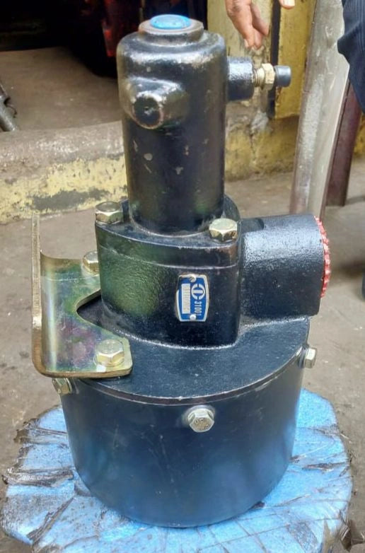 Model WA 200 Brake Booster (376BR02005) for BEML Loaders - Reliable Braking in Kolkata & Globally
Ensure the optimal braking performance and safety of your BEML WA 200 loader in Kolkata with this specific Brake Booster, model WA 200 and part number 376BR02005. This essential component is designed for a precise fit and reliable operation in BEML WA 200 loaders used in construction, mining, and other heavy industries in Kolkata and worldwide. Its specific design makes it a crucial part for maintenance an