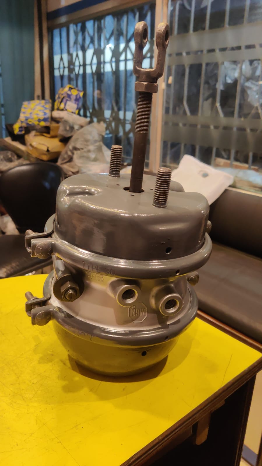 24/30 ব্রেক বুস্টার ইউনিভার্সাল কমার্শিয়াল ভেহিকেল ব্রেক বুস্টার সিস্টেম