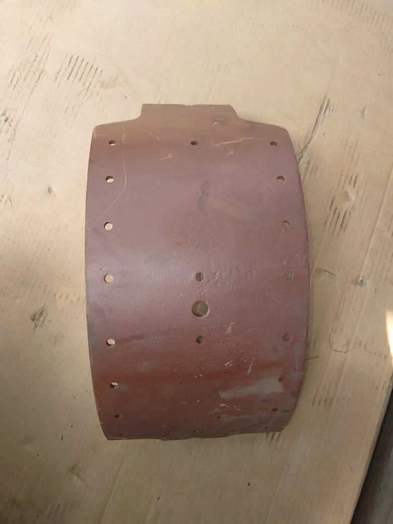High-Quality Rear Brake Shoe Loha for Tata 2518 Trucks - Reliable Braking in Kolkata & Beyond
Ensure optimal and consistent braking performance for your Tata 2518 truck in Kolkata with our high-quality Rear Brake Shoe made from durable "Loha" (mild steel or similar robust material). Engineered from top-grade materials to withstand the rigors of heavy-duty use, this brake shoe provides a perfect fit and easy installation. Rigorously tested to meet or exceed OEM specifications, it delivers excellent stop