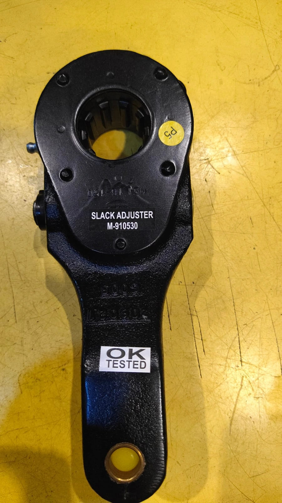 MEI Manual Slack Adjuster Bent Type (CD 140) for Prima LPS, HCV & LPK - Reliable Braking in Kolkata & Worldwide
Ensure reliable braking performance for your Prima LPS, Heavy Commercial Vehicles (HCV), and Light Passenger Vehicles (LPK) in Kolkata with the MEI Manual Slack Adjuster featuring a Bent Type design and CD 140 spline with 24 X 1.5 specifications. This essential component allows for precise manual adjustment of brake clearance, contributing to safe and effective braking for commercial vehi