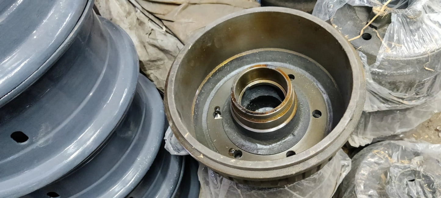 Enhanced OEM Brake Drum for Old Model Tata 407 - Reliable Braking in Kolkata & Beyond
Upgrade the braking system of your old model Tata 407 truck or bus in Kolkata with our enhanced brake drum. Designed as an OEM product, it guarantees a perfect fit and superior compatibility, ensuring improved performance and long-lasting durability. Ideal for both bus and heavy-duty truck applications within the Tata 407 range, this brake drum offers reliable and efficient braking, providing enhanced stopping power a
