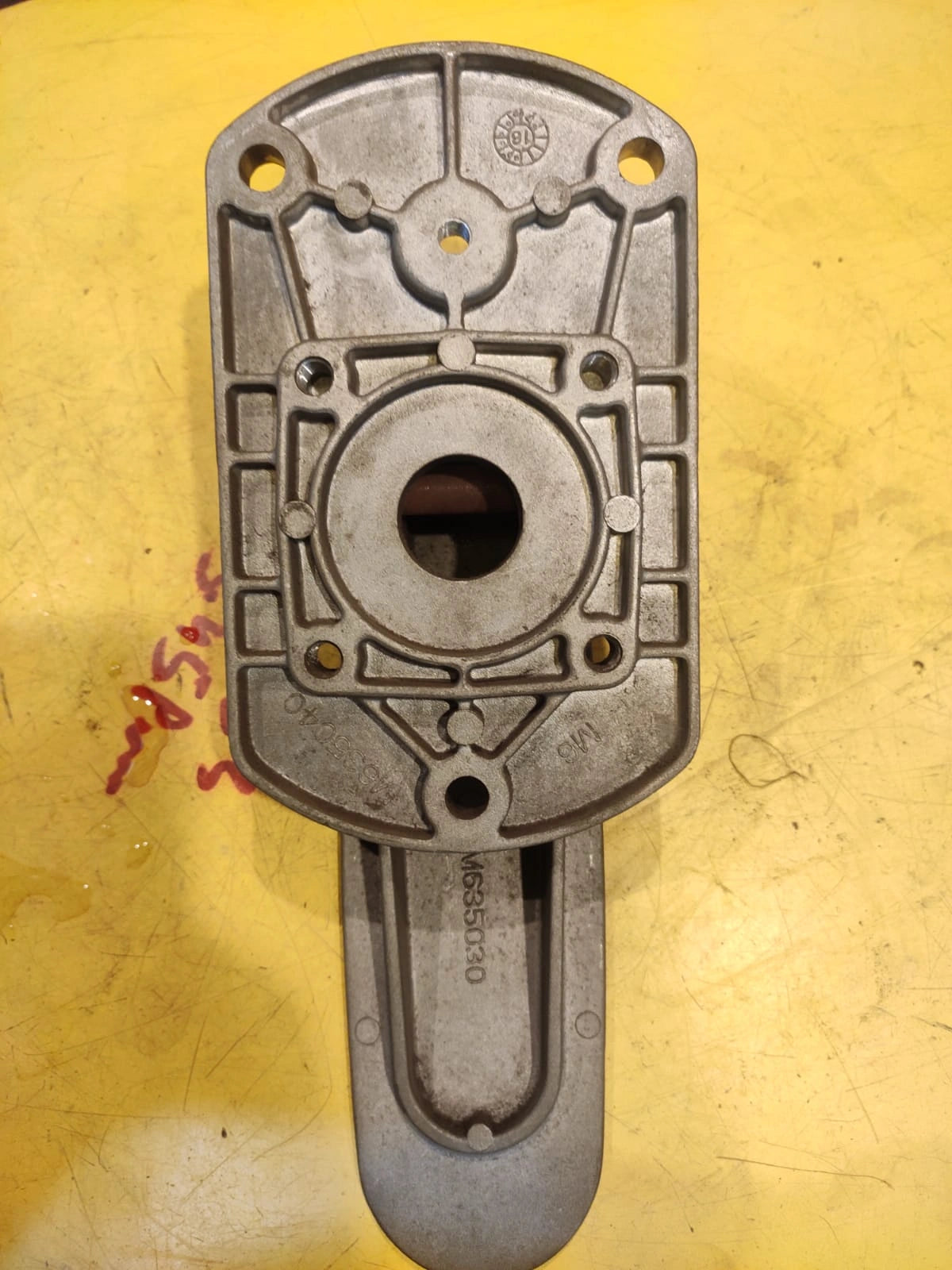 WABCO Brake Pedal Valve for Tata & Ashok Leyland - Safe Operation in Kolkata & Worldwide
Ensure the safe and reliable operation of your Tata and Ashok Leyland tippers and buses in Kolkata with the high-quality WABCO Brake Pedal Valve. Experience smooth and dependable stopping power with this essential braking system component. Designed for easy installation and a long-lasting lifespan, this WABCO valve is a crucial upgrade for your industrial vehicle, enhancing safety and performance for fleets in