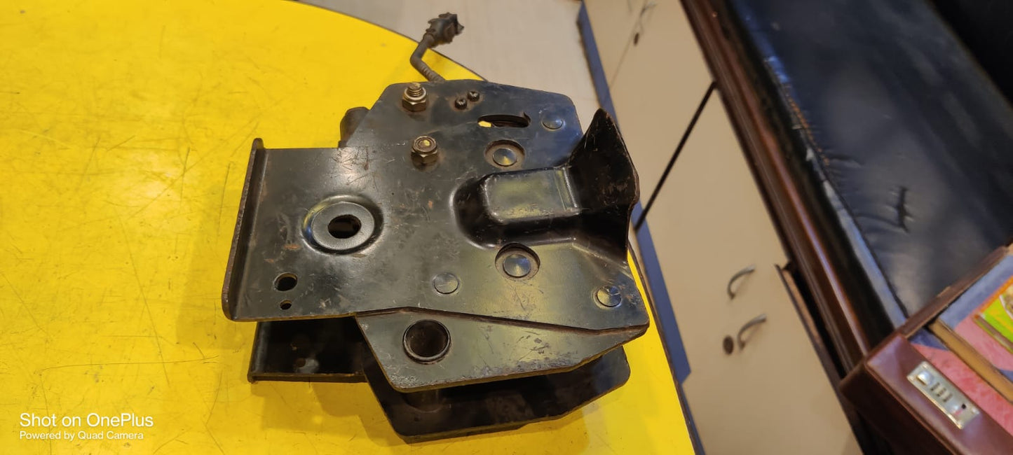 Heavy-Duty Truck Cabin Lock: Enhanced Security for Kolkata & Worldwide