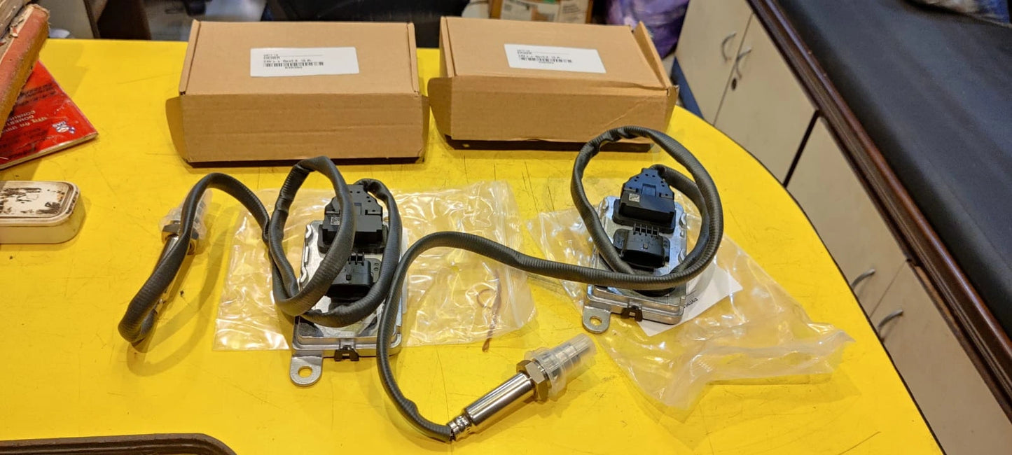 Integrated NOx Sensor & Urea Doser for Eicher Gen 2.8 SCR Systems in Kolkata & Export Markets
Ensure the efficient operation and emission compliance of your Eicher commercial vehicle in Kolkata and potentially in international markets with this integrated 24V NOx sensor and urea doser unit. Specifically designed for Eicher vehicles equipped with the Gen 2.8 Selective Catalytic Reduction (SCR) system, this component ensures precise urea injection and accurate monitoring of nitrogen oxide (NOx) level