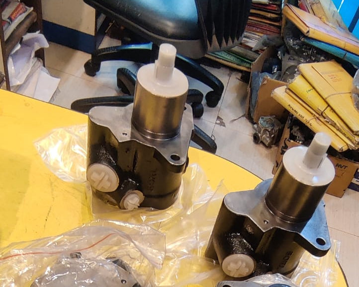 Efficient Sorl Power Steering Pump 120Bar (Model 1109) for Kolkata's LCVs