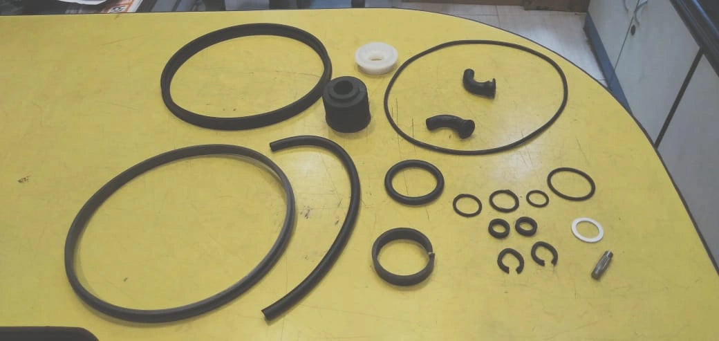 WABCO 24/75 Type Major Brake Booster Repair Kit for Kolkata Vehicles
Ensure the safety and reliability of your braking system in Kolkata with the WABCO 24/75 Type Major Brake Booster Repair Kit. This comprehensive kit provides all the necessary high-quality components to restore your brake booster to its optimal performance, giving you the stopping power you need on Kolkata's busy roads.