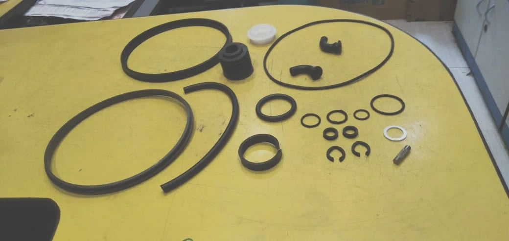 WABCO 24/75 Type Major Brake Booster Repair Kit for Kolkata Vehicles
Ensure the safety and reliability of your braking system in Kolkata with the WABCO 24/75 Type Major Brake Booster Repair Kit. This comprehensive kit provides all the necessary high-quality components to restore your brake booster to its optimal performance, giving you the stopping power you need on Kolkata's busy roads.