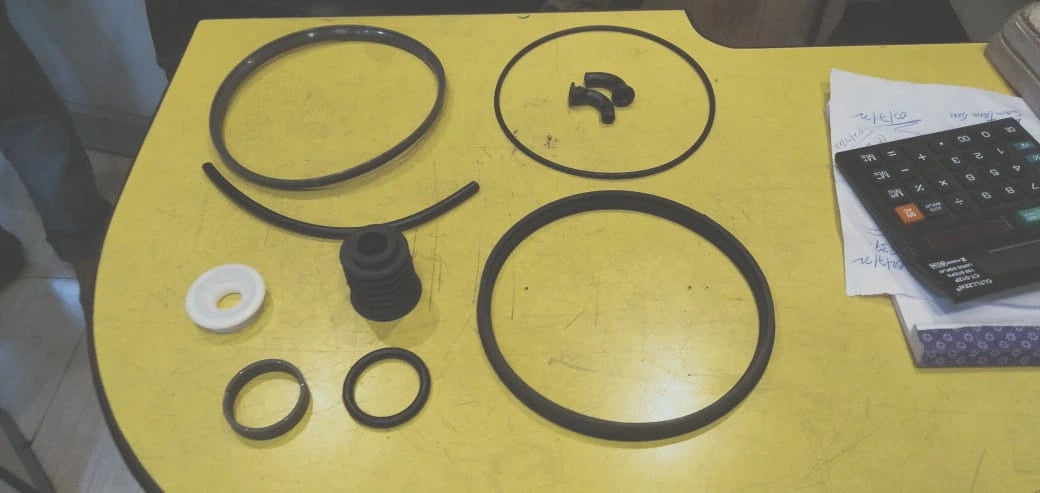 WABCO 24/75 Type Major Brake Booster Repair Kit for Kolkata Vehicles
Ensure the safety and reliability of your braking system in Kolkata with the WABCO 24/75 Type Major Brake Booster Repair Kit. This comprehensive kit provides all the necessary high-quality components to restore your brake booster to its optimal performance, giving you the stopping power you need on Kolkata's busy roads.