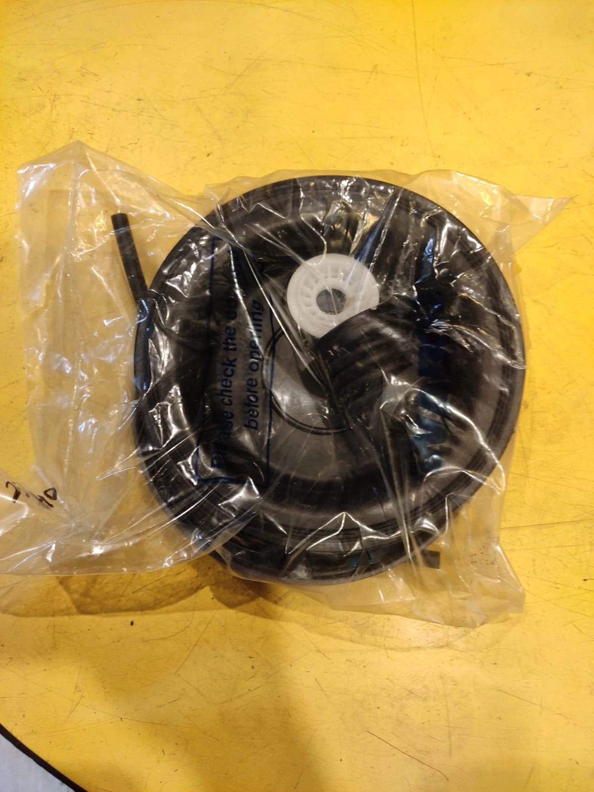 WABCO Major Rear Brake Booster Repair Kit (25/33) for Kolkata's Commercial Vehicles
Ensure the safety and optimal braking performance of your commercial vehicles in Kolkata with this WABCO Major Rear Brake Booster Repair Kit (300025033). Specifically designed for size 25/33 WABCO rear brake boosters commonly found in trucks, buses, and trailers operating in and around Kolkata, this comprehensive kit provides all the necessary components for a complete major overhaul.