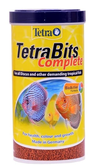 Tetra Bits Complete Fish Pellet Food For All Life Stages 30 Gram
Provide your tropical and discus fish in your Kolkata aquarium with complete nutrition at all life stages using Tetra Bits Complete Fish Pellet Food. These slow-sinking, seafood-flavored pellets are specially formulated for sensitive stomachs and come in a convenient 30-gram tin.