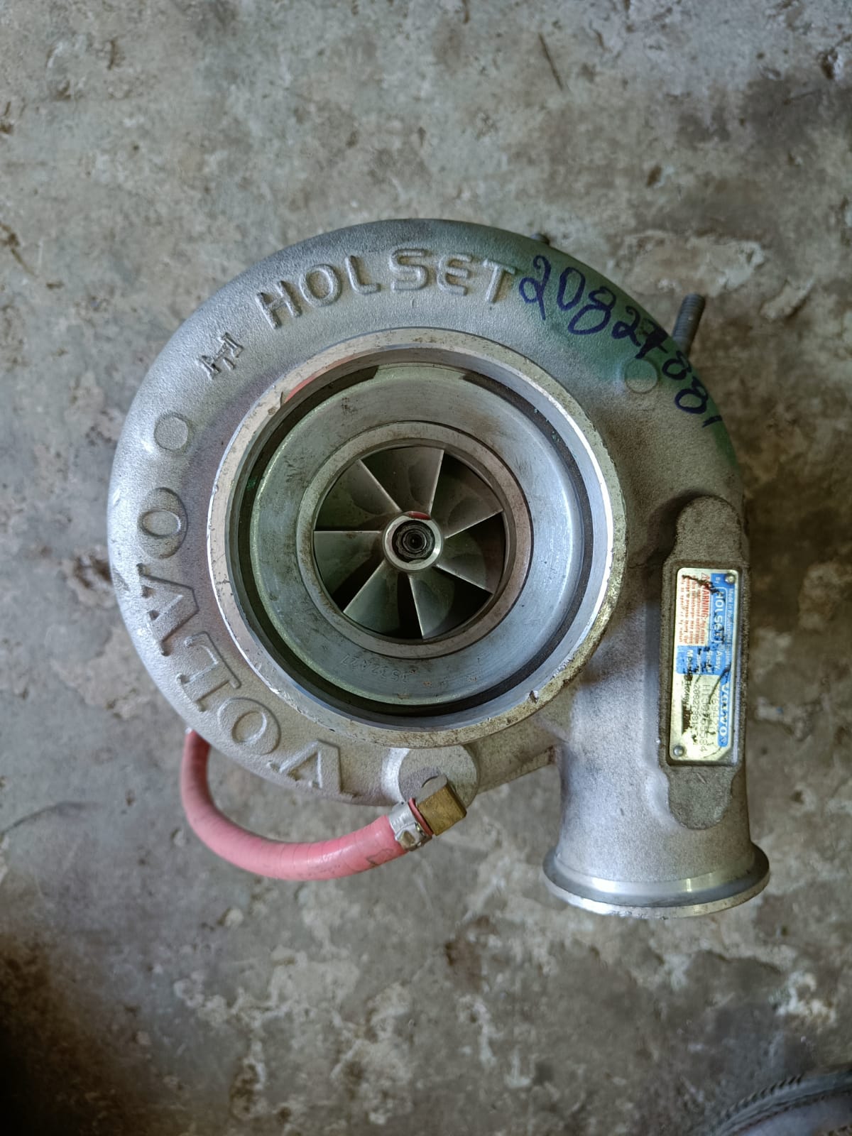Genuine Holset Turbocharger for Volvo 440-460 Buses - Supporting Kolkata's Transit & Global Fleets