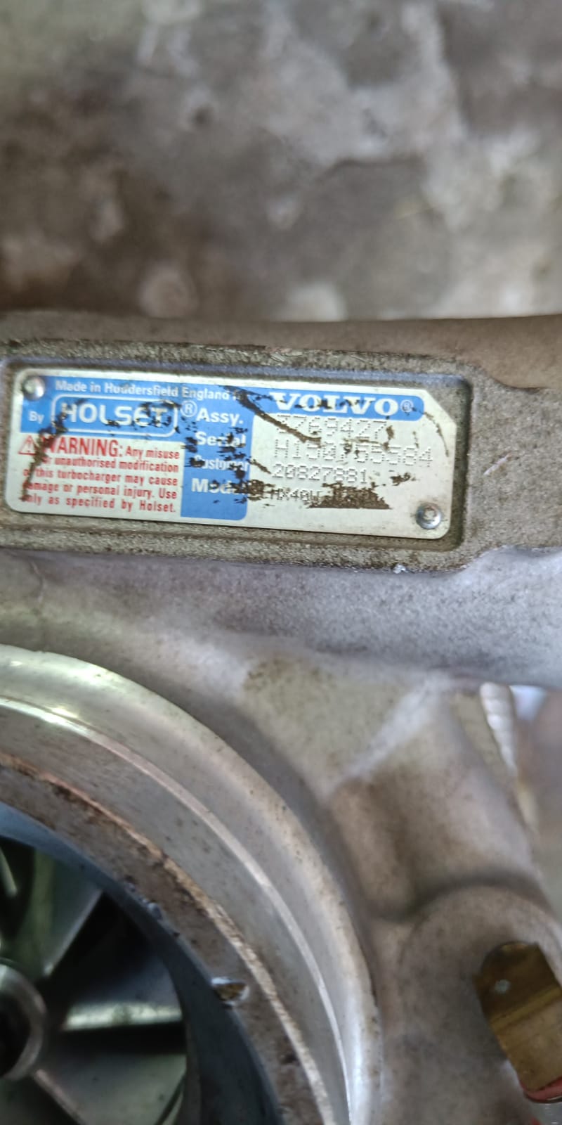 Genuine Holset Turbocharger for Volvo 440-460 Buses - Supporting Kolkata's Transit & Global Fleets