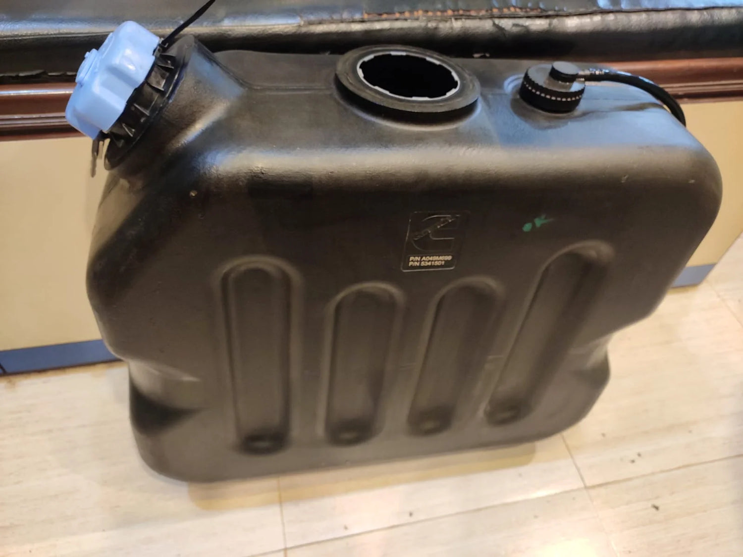 Urea & Coolant Tanks 