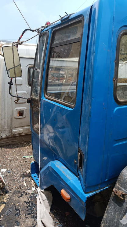 Ashok Leyland Ecomet Single Day Cabin Assembly: Efficient Comfort for Kolkata &amp; Global Use

Optimize your Ashok Leyland Ecomet for daily operations with our high-quality Single Day Cabin Assembly, readily available in Kolkata and suitable for integration into vehicles destined for global markets. Designed to provide a practical and ergonomic environment, this cabin prioritizes driver comfort and efficiency, making it an excellent upgrade for businesses operating within Kolkata and those involved in inte