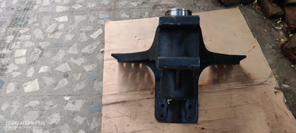 Heavy-Duty 20 Holes Leyland U Truck Bogie Bracket - Engineered for Reliability