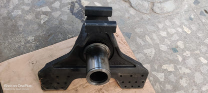 Heavy-Duty 20 Holes Leyland U Truck Bogie Bracket - Engineered for Reliability