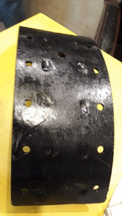 Durable Loha Brake Shoes for Tata 1210 Trucks - Reliable Performance from Kolkata to the World

Keep your Tata 1210 truck running smoothly and safely on the roads of Kolkata and beyond with our high-quality brake shoes crafted from durable "loha" material. Engineered to provide excellent stopping power and designed to withstand heavy loads and harsh operating conditions, these brake shoes are a reliable choice for maintaining your Tata 1210. Sourced from Kolkata, these robust brake shoes offer a dependable 