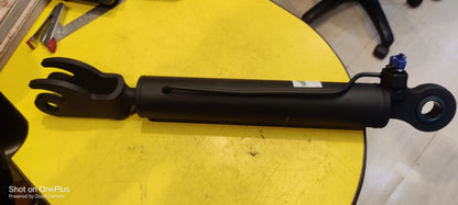 Heavy-Duty Cabin Jack for Bharat Benz Tipper Truck: Reliable Support in Kolkata &amp; Worldwide

Ensure the safe and efficient maintenance of your Bharat Benz tipper truck with our robust heavy-duty cabin jack, available for purchase in Kolkata and suitable for global export. Engineered to handle substantial loads and endure tough working environments, this jack provides dependable support for all essential maintenance tasks, crucial for operations within Kolkata and for vehicles destined for international 