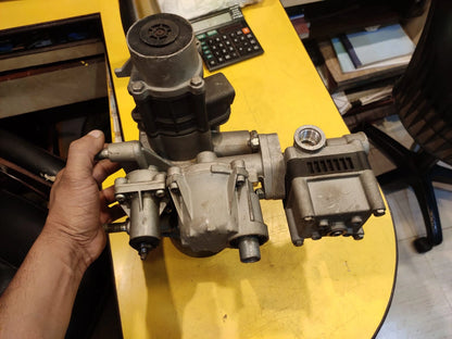 Wabco Air Distributor Assembly Distribution Unit for Tata Prima

The Wabco Air Distributor Assembly Distribution Unit is an essential component for any Tata Prima heavy-duty truck or commercial vehicle operating in Kolkata. Designed to regulate the flow of compressed air to various systems, this assembly ensures peak and reliable performance in all driving conditions.