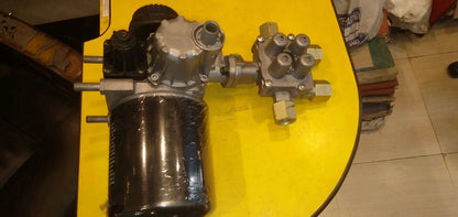 Wabco Air Distributor Assembly Distribution Unit for Tata Prima

The Wabco Air Distributor Assembly Distribution Unit is an essential component for any Tata Prima heavy-duty truck or commercial vehicle operating in Kolkata. Designed to regulate the flow of compressed air to various systems, this assembly ensures peak and reliable performance in all driving conditions.