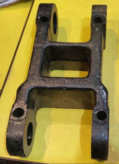 Heavy-Duty H Type Shackles for Enhanced Tata Truck Suspension