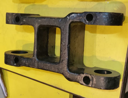 Heavy-Duty H Type Shackles for Enhanced Tata Truck Suspension