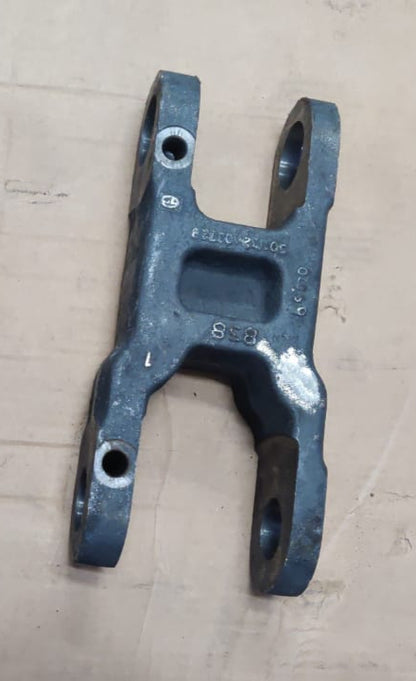 Heavy-Duty H Type Shackles for Enhanced Tata Truck Suspension