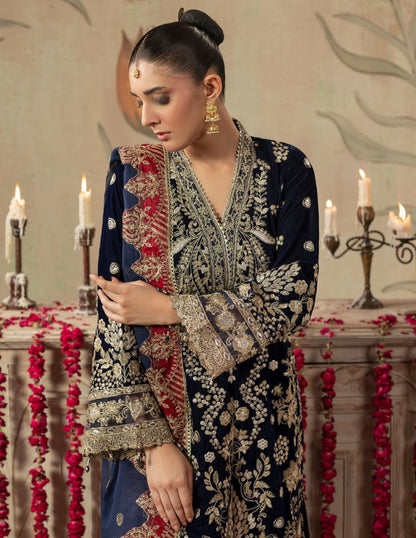Areej Naqash-E-Makhmal D/02 - Navy Blue Ornate Velvet Pakistani Salwar Suit - Women's Wedding Wear