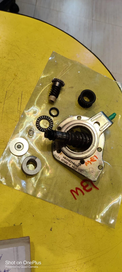 Universal MEI Slack Adjuster Repair Kit for Kolkata's Commercial Fleets

Ensure the safety and efficiency of your commercial vehicles in Kolkata, including trucks, buses, and trailers, with this Universal MEI Slack Adjuster Repair Kit. Regular maintenance using this kit helps guarantee proper brake stroke and reliable braking performance, crucial for navigating Kolkata's traffic safely.