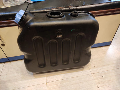 Original BS4 Tata Cummins Urea Tank Assembly (100+ L) for Kolkata Vehicles

Introducing the genuine BS4 Tata Cummins Urea Tank Assembly, the premium solution for your vehicle's urea storage requirements in Kolkata. This urea tank assembly is an original, imported product from a trusted manufacturer, guaranteeing unparalleled quality and exceptional durability for vehicles operating in and around Kolkata.