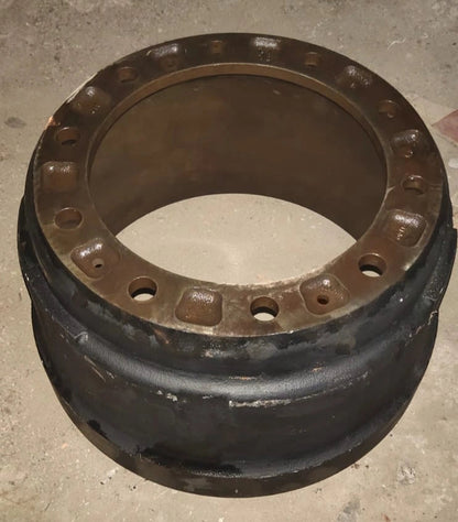 TVS Girling Brake Drum (22.5 inch) for Bharat Benz Trucks - Superior Braking from Kolkata to the World

Upgrade your Bharat Benz truck's braking system with the high-quality TVS Girling Brake Drum, specifically designed with a 22.5-inch diameter for optimal compatibility. Sourced from Kolkata, this brake drum offers enhanced performance and exceptional durability, ensuring reliable and efficient braking for your Bharat Benz truck. Improve your truck's stopping power and safety on the road with this premium 