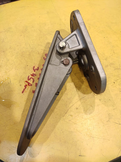 WABCO Brake Pedal Valve for Tata &amp; Ashok Leyland - Safe Operation in Kolkata &amp; Worldwide

Ensure the safe and reliable operation of your Tata and Ashok Leyland tippers and buses in Kolkata with the high-quality WABCO Brake Pedal Valve. Experience smooth and dependable stopping power with this essential braking system component. Designed for easy installation and a long-lasting lifespan, this WABCO valve is a crucial upgrade for your industrial vehicle, enhancing safety and performance for fleets in 