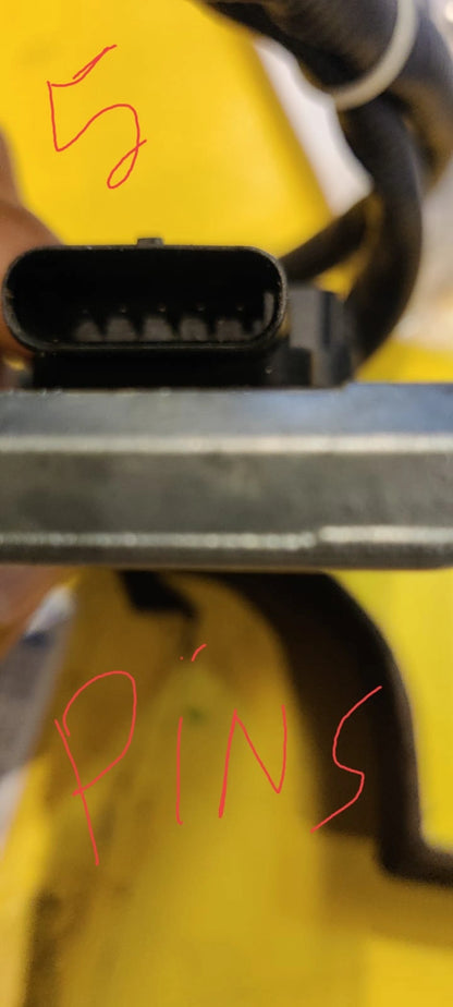 Genuine Continental UNI NOx Sensor for Mahindra Blazo BS6 Trucks in Kolkata &amp; Applicable Global Markets

Upgrade your Mahindra Blazo BS6 truck series in Kolkata and ensure optimal emission control with the genuine Continental UNI NOx Sensor. Specifically designed for BS6 emission compliance and operating at 24V, this sensor from the trusted brand Continental guarantees accurate readings, contributing to improved performance and a reduced environmental impact for both local and potentially international 