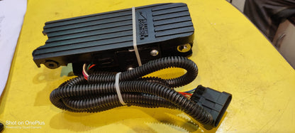 Williams Controls Accelerator Pedal WCS-402262 for Ashok Leyland U Truck