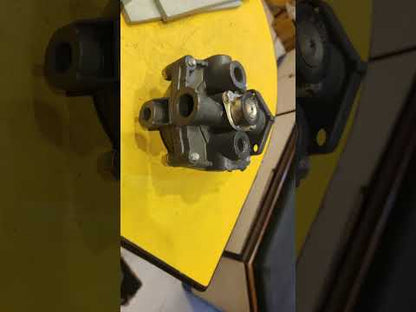 WABCO R2 Relay Valve - Air Brake System Component for Commercial Vehicles