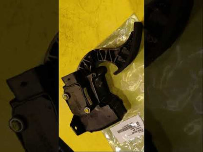 Tata Signa BS6 Accelerator Pedal Assembly (Part No. 410630100104)