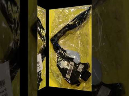 Upgrade or replace your Renault Influence accelerator pedal with this original component (Part Number: 180100010R), ensuring optimal compatibility and performance for your vehicle. Its high-quality construction guarantees durability and responsiveness, enhancing your driving experience.